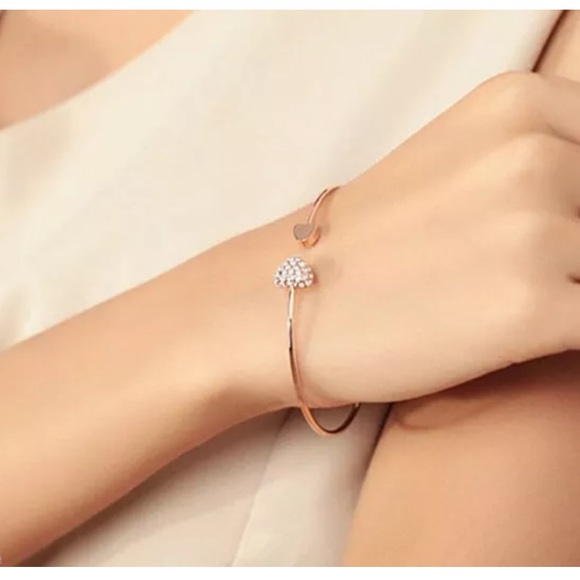 New Hot Love Heart Bangle Cuff Bracelet - Picture 7 of 7